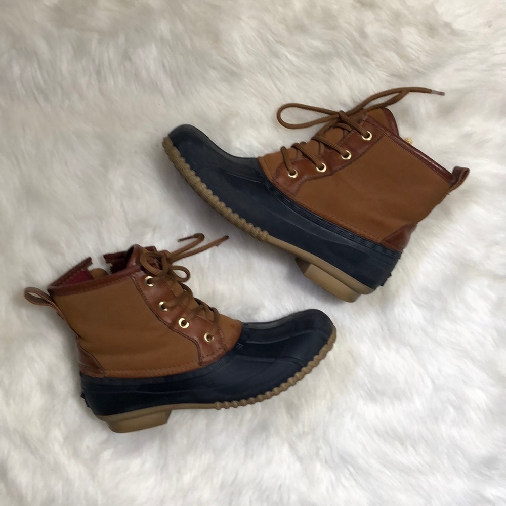 Tommy Hilfiger Leather & Rubber Boots women’s 6